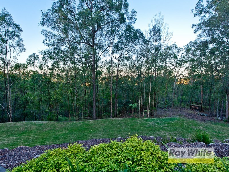 10 Dickens Place, Samford Valley QLD 4520