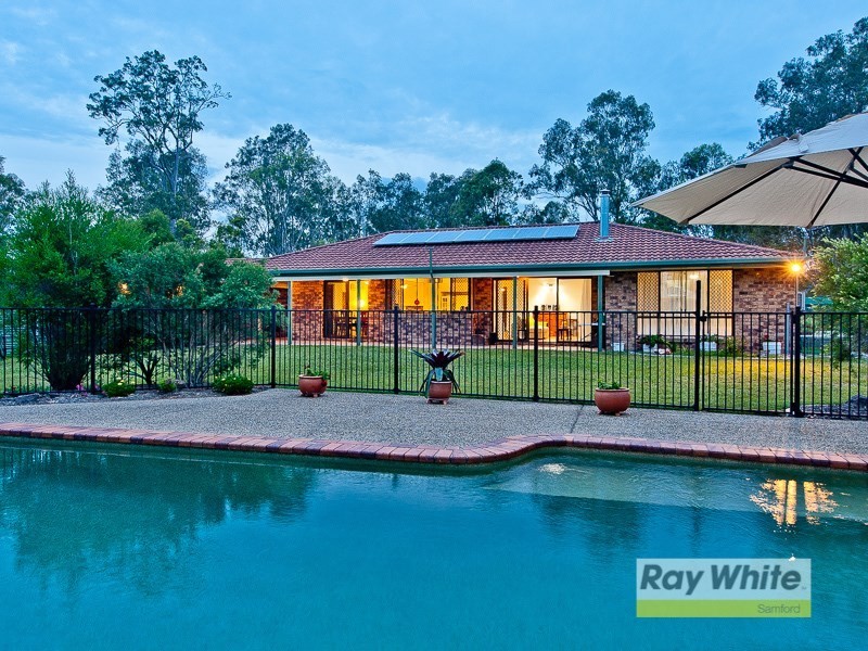 84 Camp Mountain Road, Camp Mountain QLD 4520