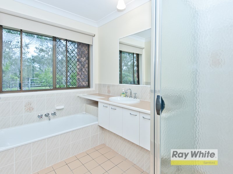 84 Camp Mountain Road, Camp Mountain QLD 4520