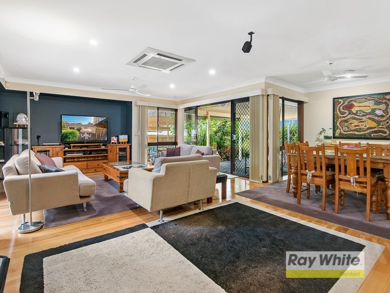 9 Wideview Terrace, Arana Hills QLD 4054