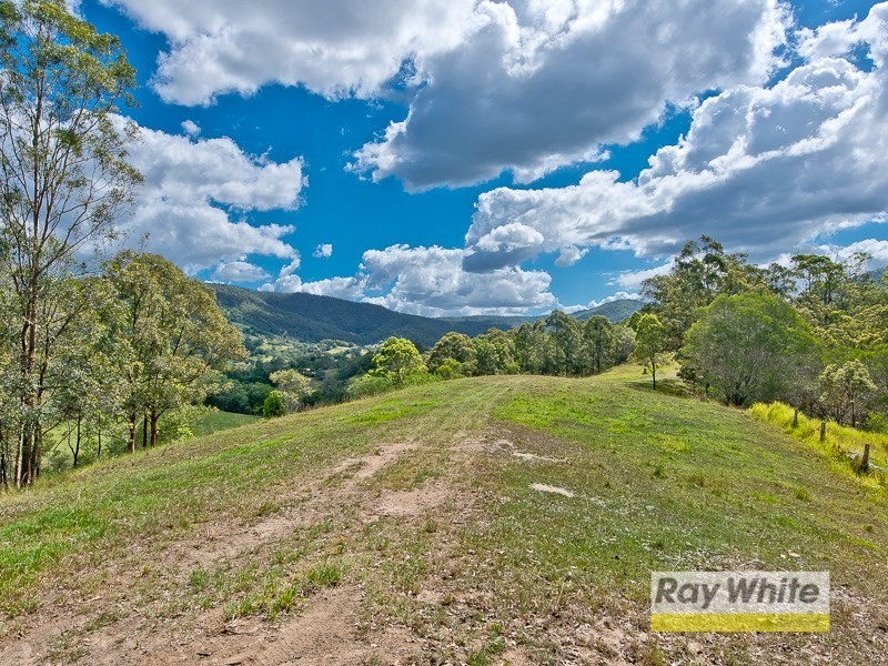 58 Gordons Road, Cedar Creek QLD 4520