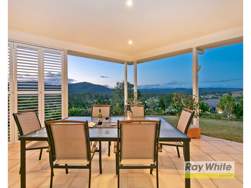 4 Blake Court, Mount Samson QLD 4520