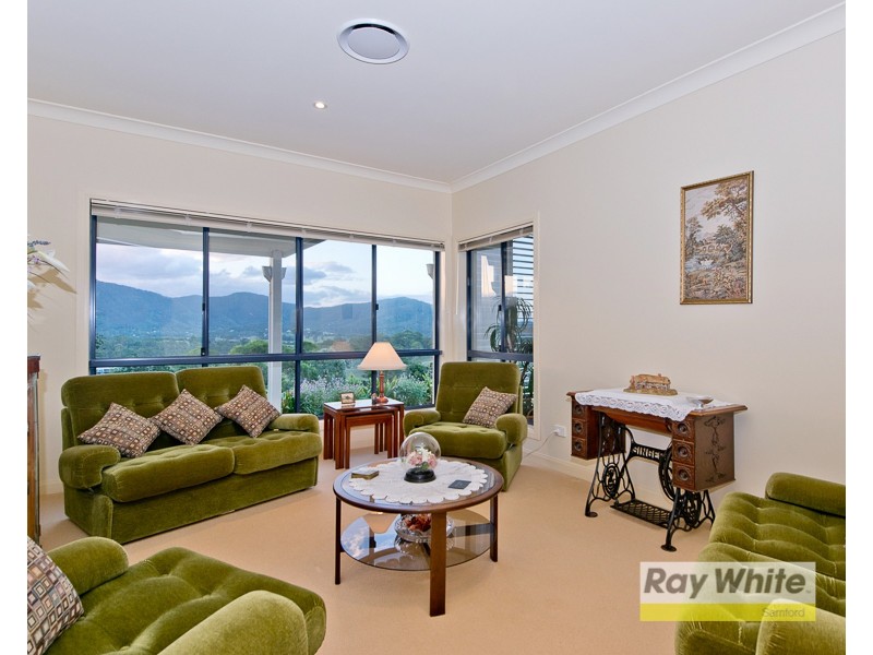 4 Blake Court, Mount Samson QLD 4520