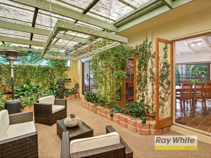 82 Domrow Road, Camp Mountain QLD 4520