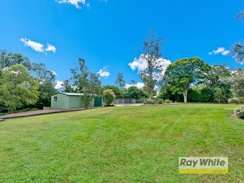 82 Domrow Road, Camp Mountain QLD 4520