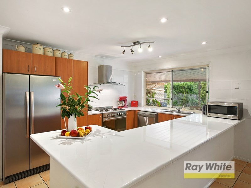 6 Plum Pine Court, Eatons Hill QLD 4037