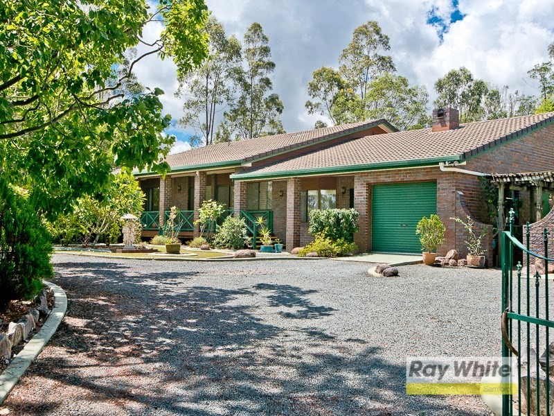 30 Lawson Road, Draper QLD 4520