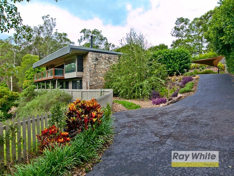 353 Camp Mountain Road, Camp Mountain QLD 4520