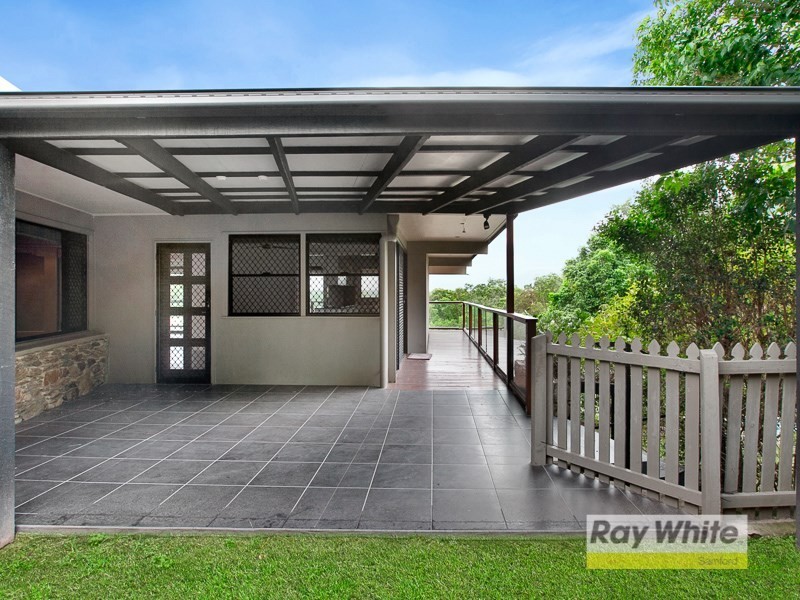 353 Camp Mountain Road, Camp Mountain QLD 4520
