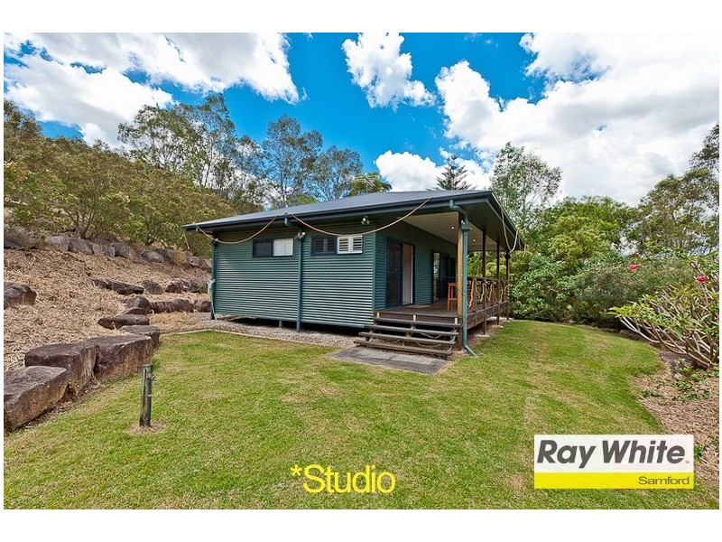 6 Smallwood Court, Samford Valley QLD 4520