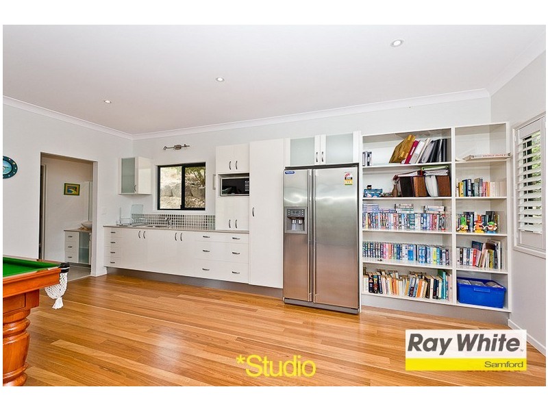 6 Smallwood Court, Samford Valley QLD 4520