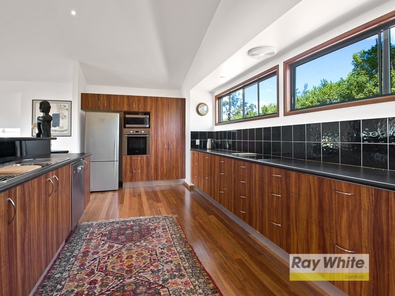 33 Willem Drive, Draper QLD 4520