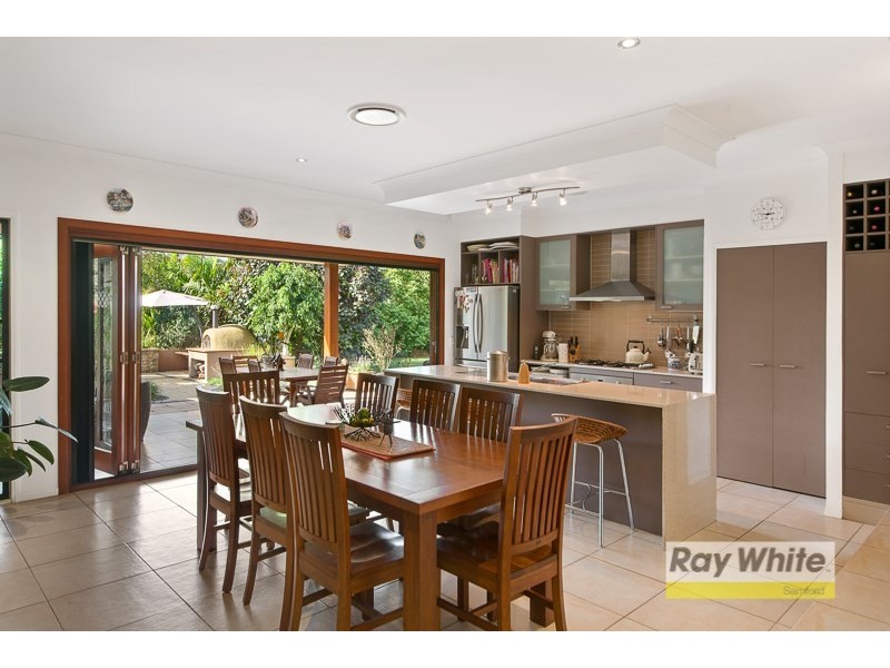 10 Chalmers Court, Samford Village QLD 4520