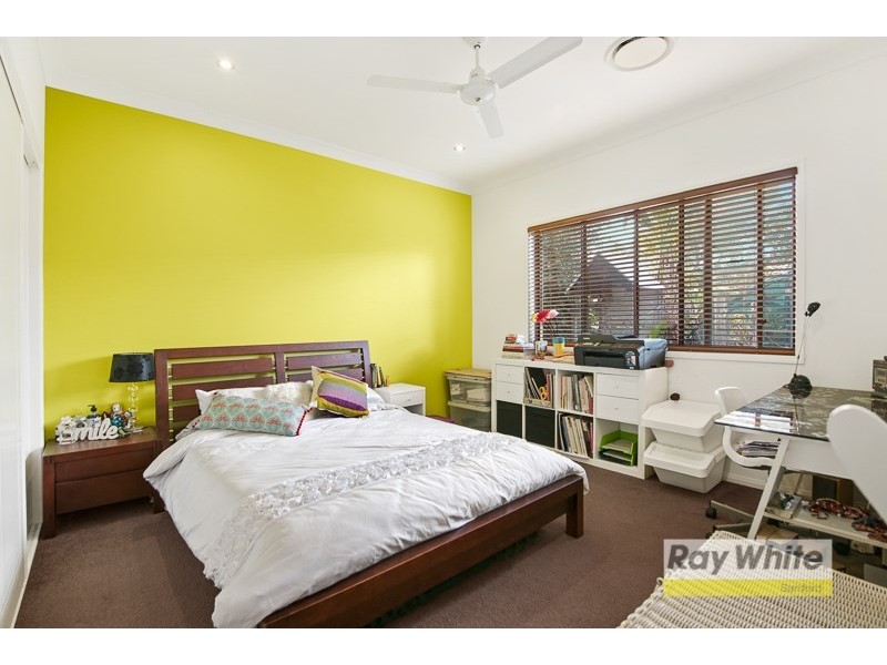 10 Chalmers Court, Samford Village QLD 4520