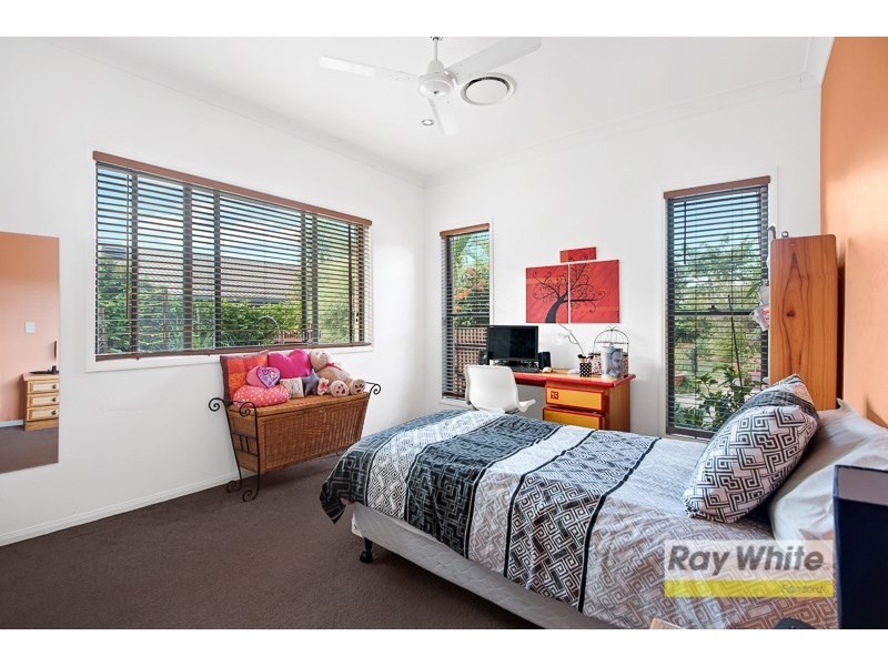 10 Chalmers Court, Samford Village QLD 4520