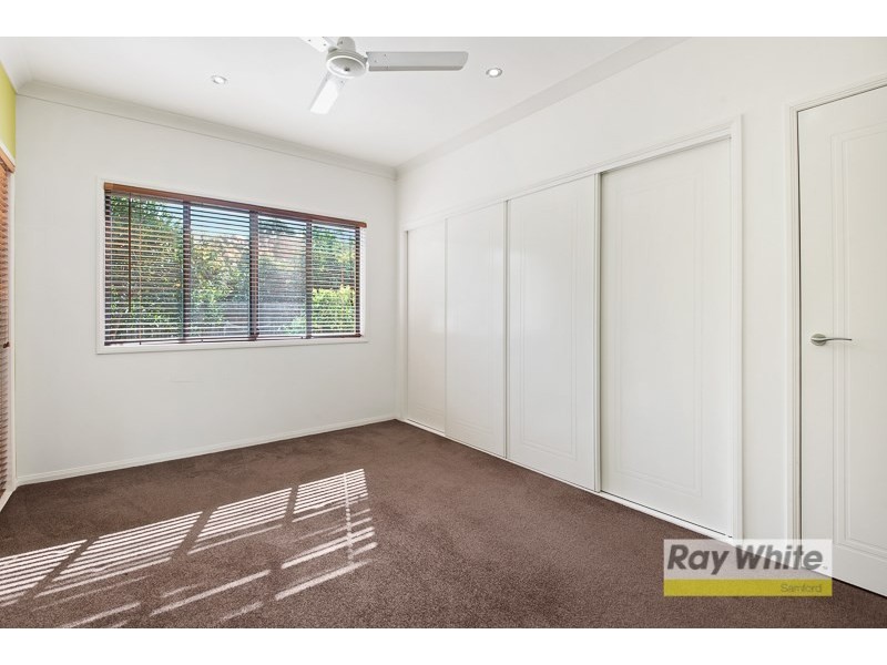 10 Chalmers Court, Samford Village QLD 4520