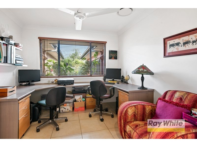 10 Chalmers Court, Samford Village QLD 4520