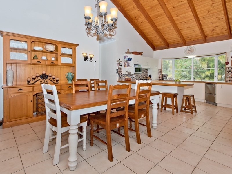 Camp Mountain QLD 4520