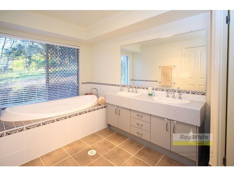 6 Jagera Court, Samford QLD 4520