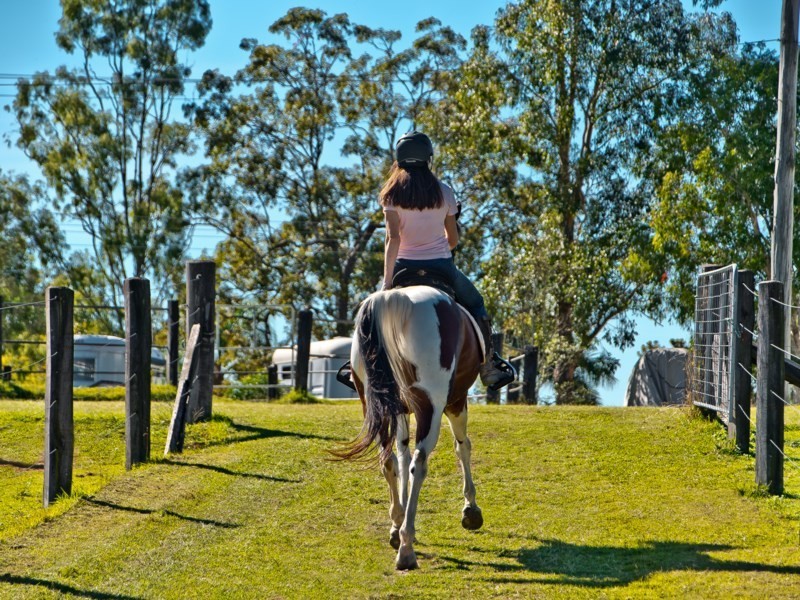 1 Richards Road, Camp Mountain QLD 4520