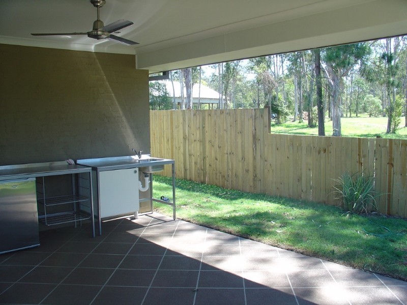 Samford Village QLD 4520