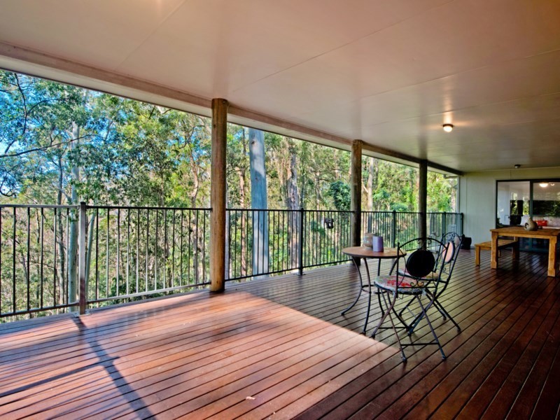 25 Harland Road, Mount Glorious QLD 4520