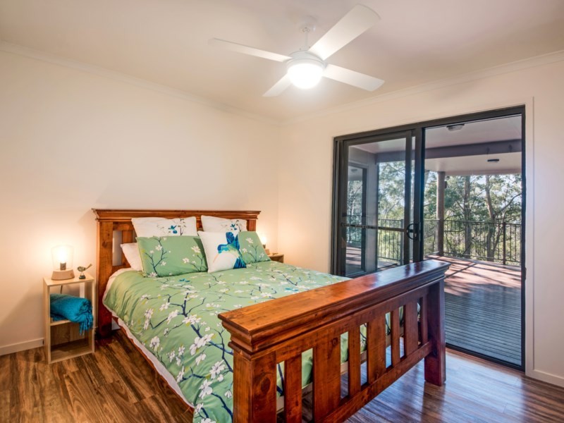 25 Harland Road, Mount Glorious QLD 4520