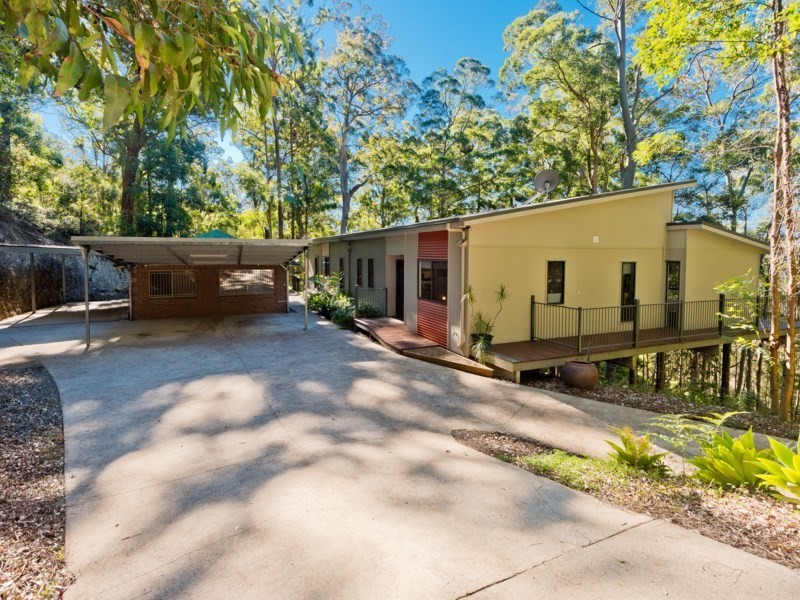 25 Harland Road, Mount Glorious QLD 4520