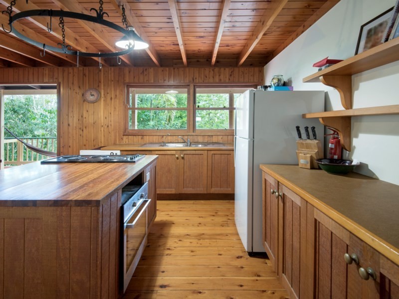 20 Milford Court, Eatons Hill QLD 4037