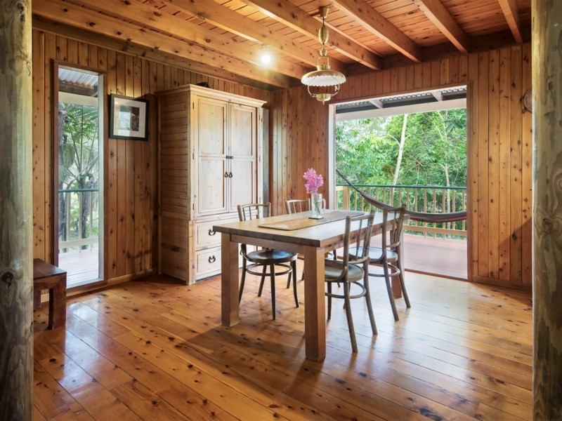 20 Milford Court, Eatons Hill QLD 4037