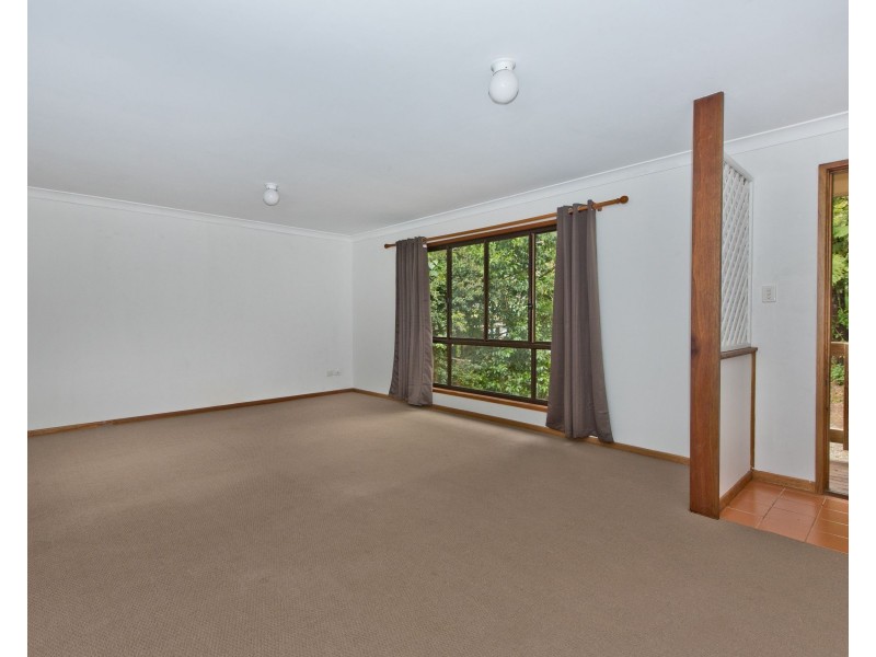 45 Alex Road, Mount Glorious QLD 4520