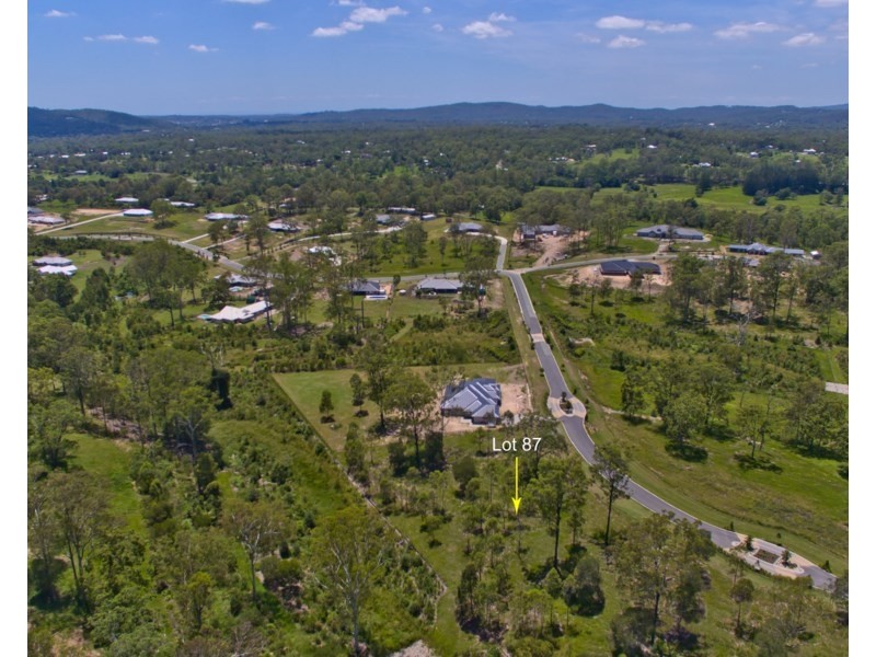 82 Moonlight Avenue, Highvale QLD 4520