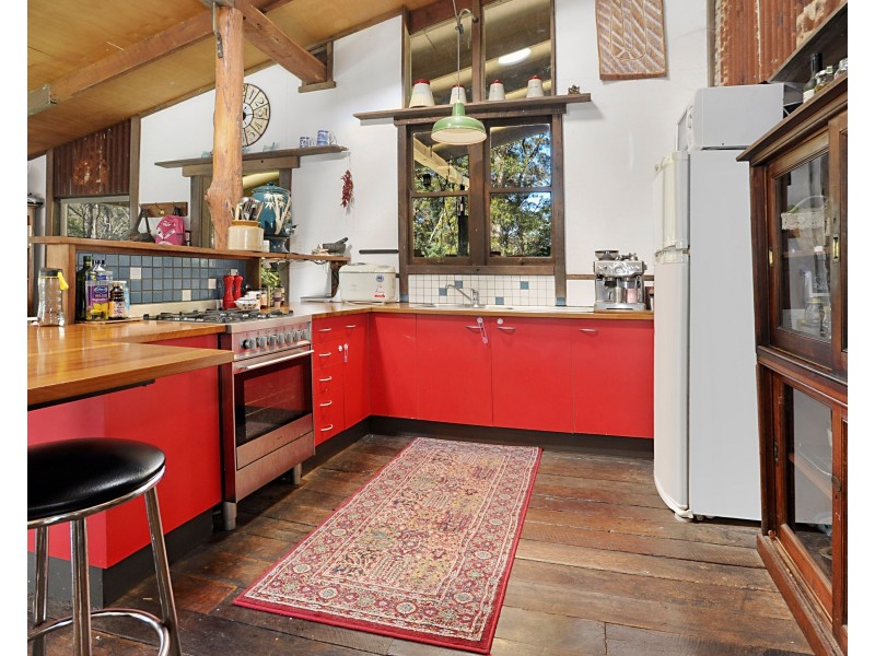 2333 Mount Nebo Road, Mount Nebo QLD 4520