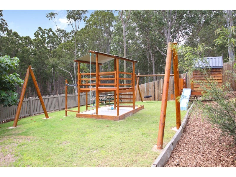 353 Camp Mountain Road, Samford QLD 4520