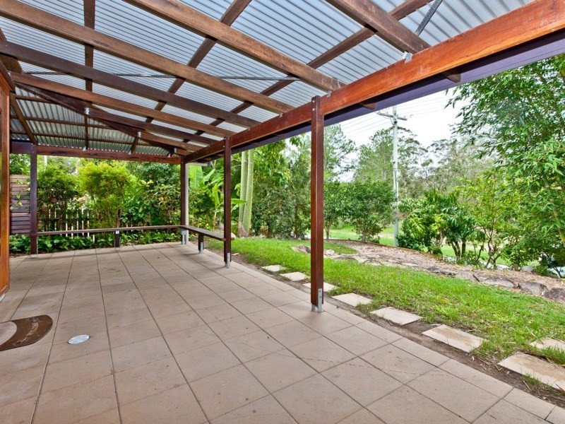 61 Cash Avenue, Samford Village QLD 4520