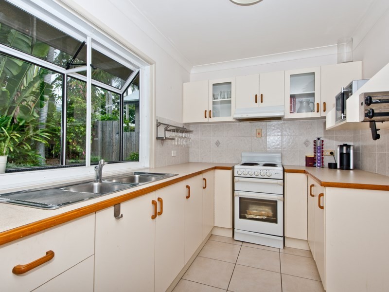 61 Cash Avenue, Samford Village QLD 4520