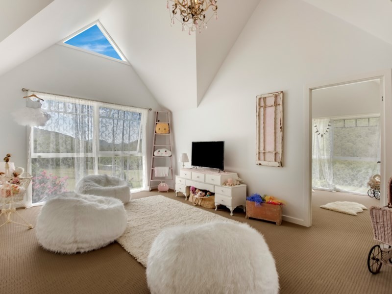 57 Masseys Creek Court, Cedar Creek QLD 4520