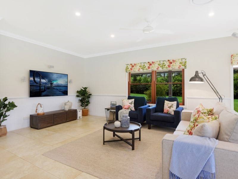 1 Glenclare Place, Samsonvale QLD 4520