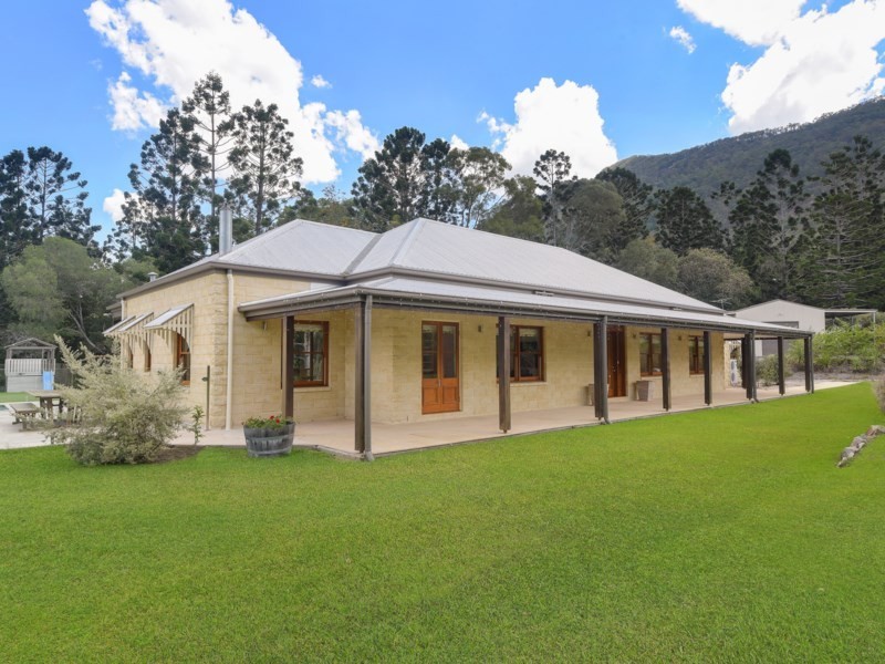 1 Glenclare Place, Samsonvale QLD 4520