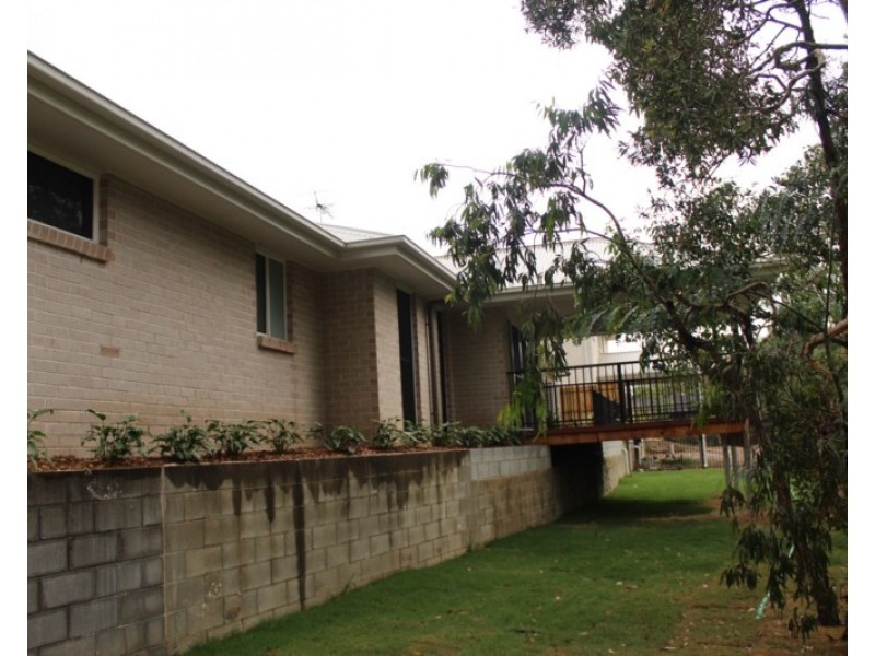 Bridgeman Downs QLD 4035