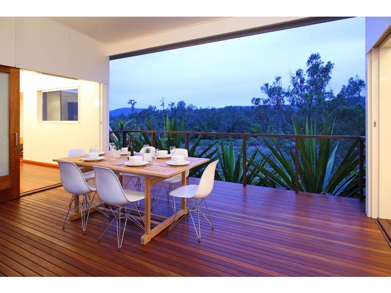 19 Stavewood Court, Samford QLD 4520