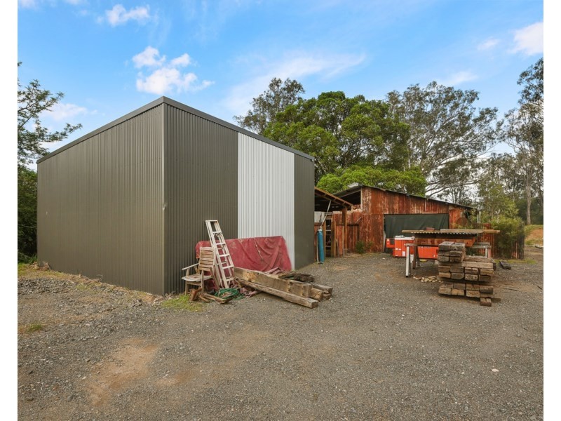 186 Foggs Road, Mount Samson QLD 4520
