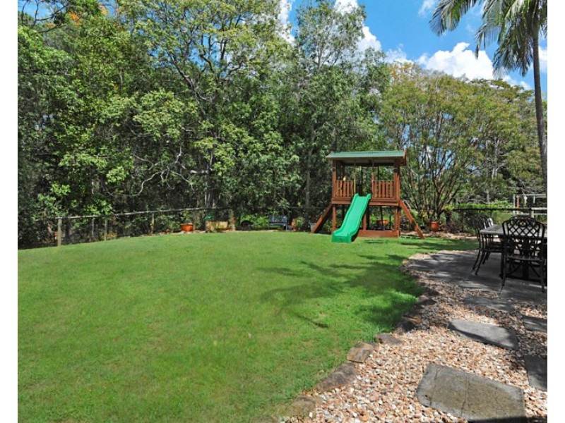 21 Camp Mountain Road, Samford Village QLD 4520