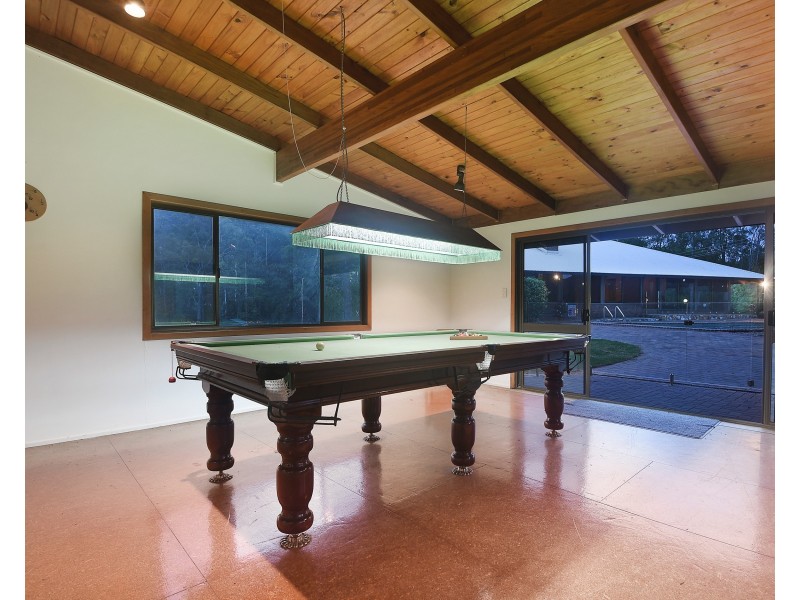 895 Mount Glorious Road, Highvale QLD 4520