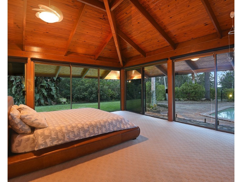 895 Mount Glorious Road, Highvale QLD 4520