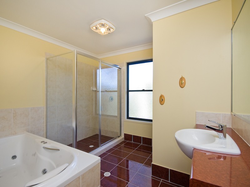 26 Endwood Court, Samford QLD 4520