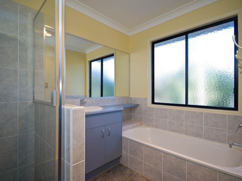 26 Endwood Court, Samford QLD 4520