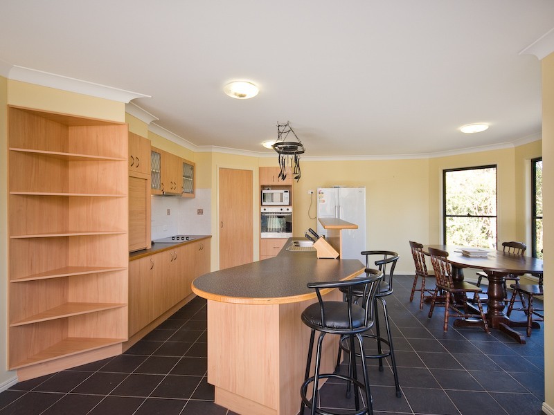 26 Endwood Court, Samford QLD 4520