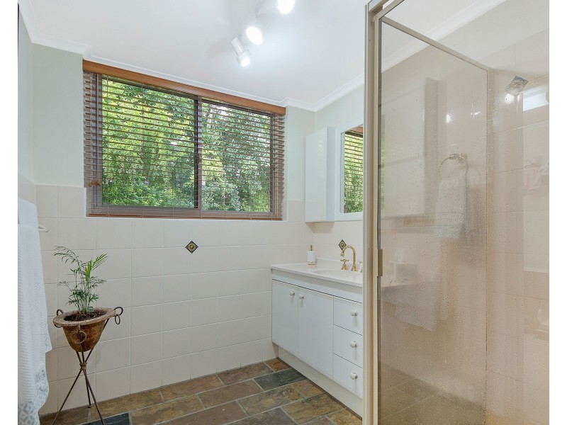 82 Domrow Road, Camp Mountain QLD 4520