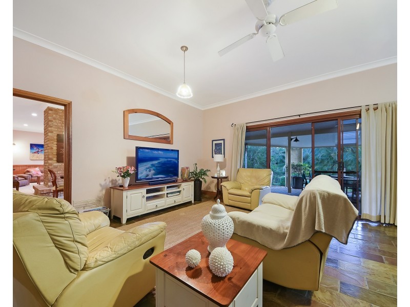 3 Jancy Court, Samford Valley QLD 4520